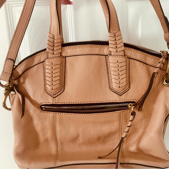 Beautiful light tan (almost blush color) genuine leather cross body bag. New! - Picture 4 of 11
